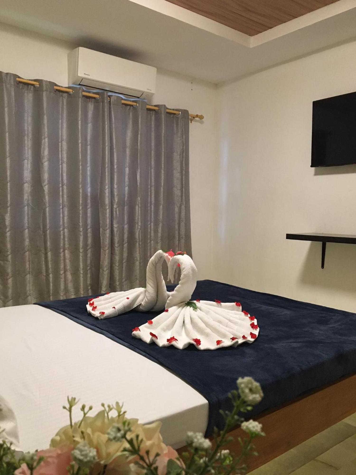 Gbu Loboc River Guesthouse 外观 照片