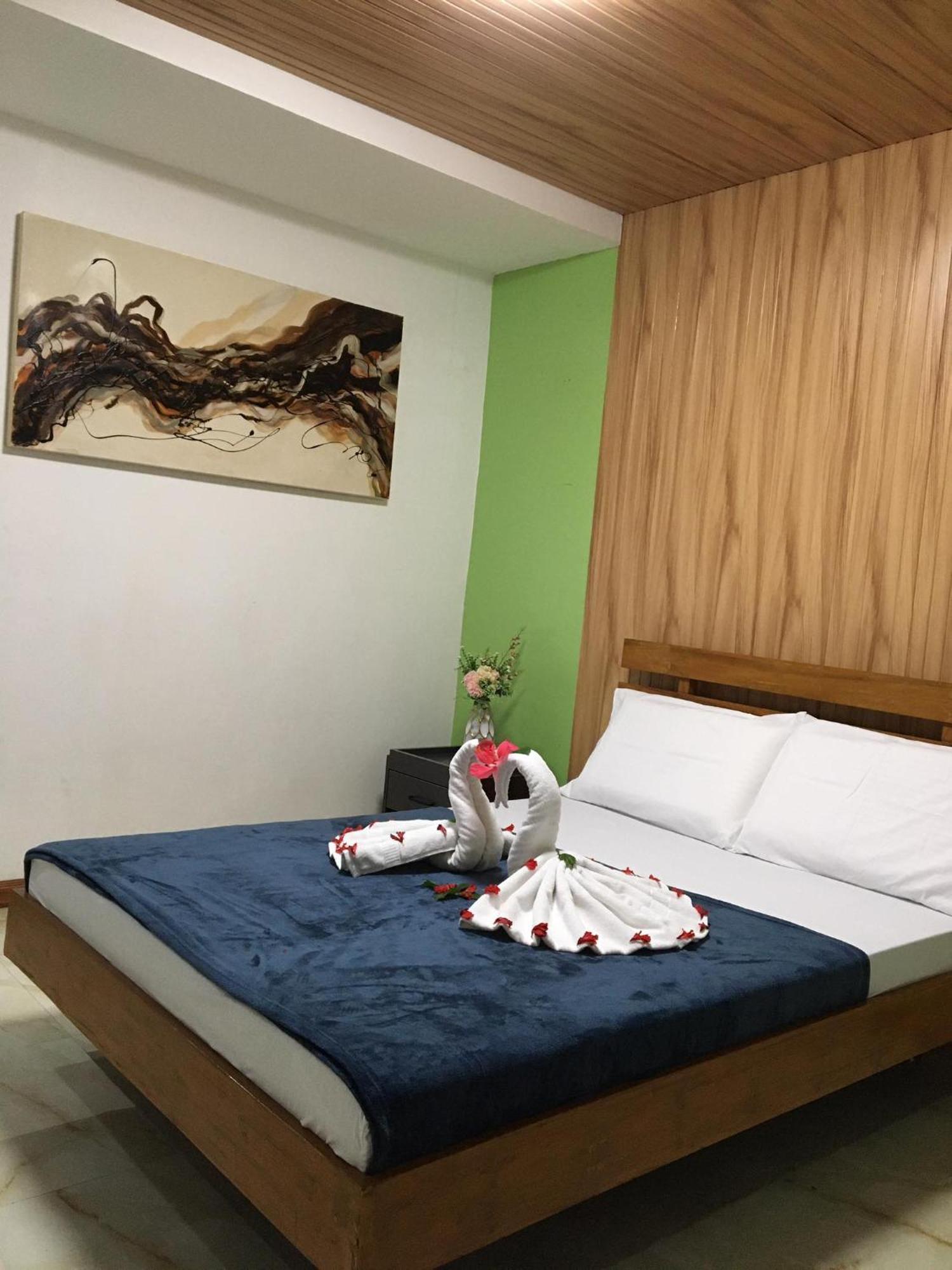 Gbu Loboc River Guesthouse 外观 照片