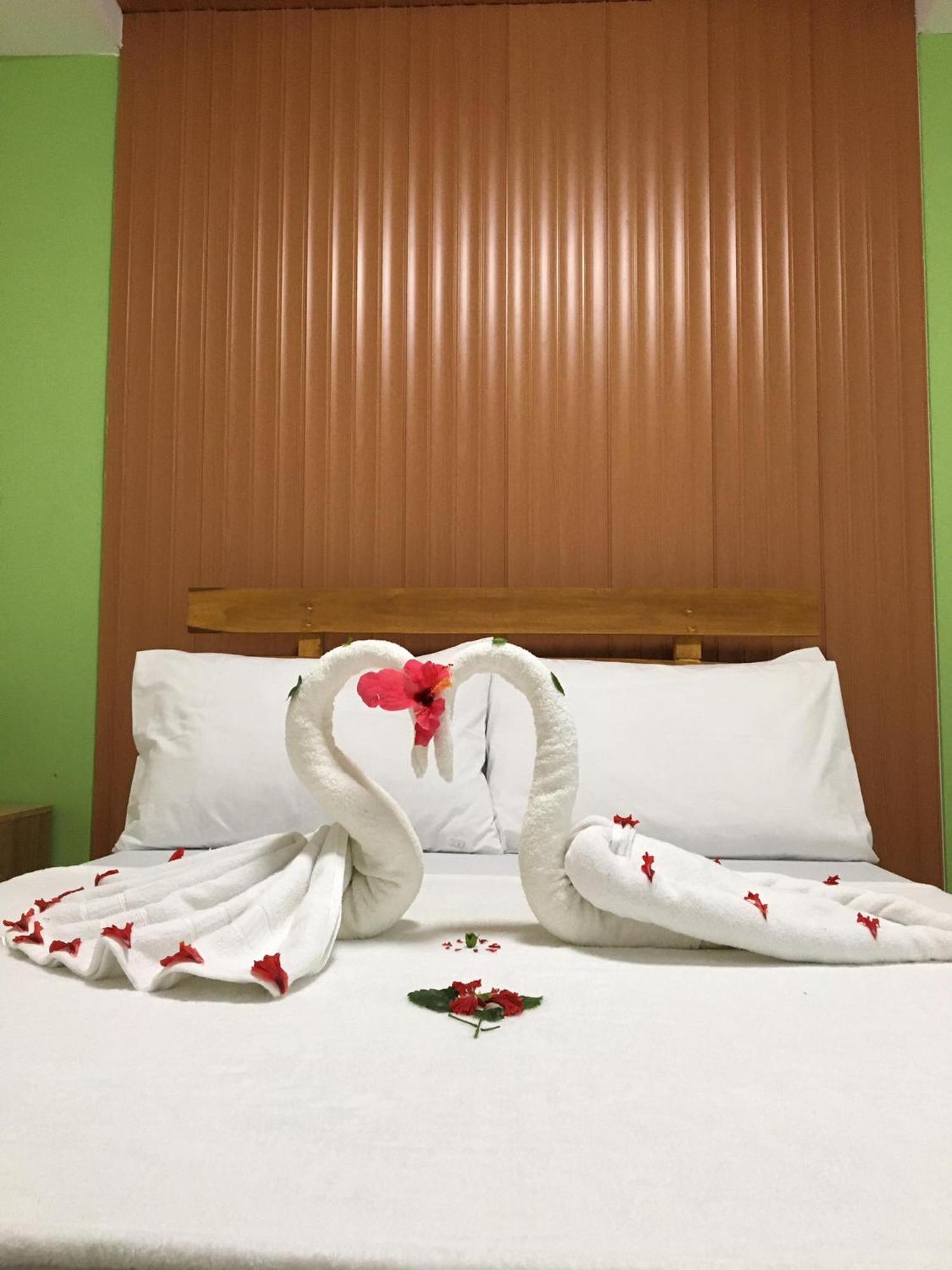 Gbu Loboc River Guesthouse 外观 照片