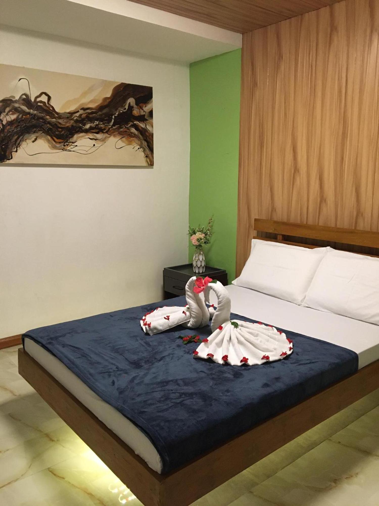 Gbu Loboc River Guesthouse 外观 照片